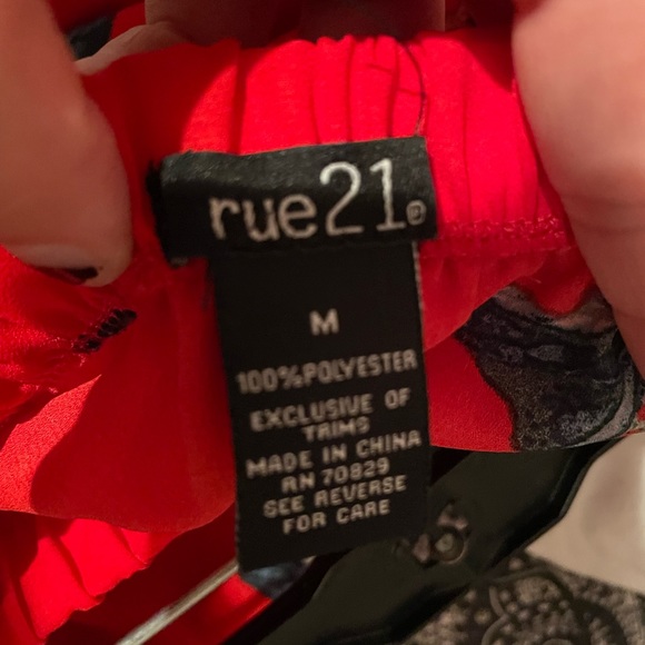 Red Floral dress - Picture 2 of 2